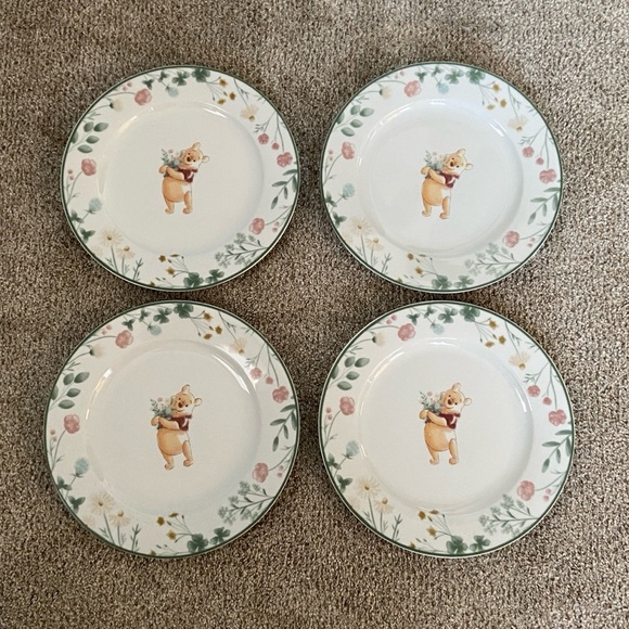Winnie the Pooh Dinner plates - Set of 4 - Picture 4 of 7